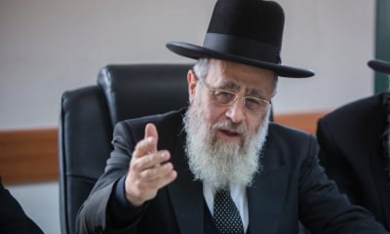 הרב בזק: "גם לרב יצחק יוסף אין כושר לדיינות"