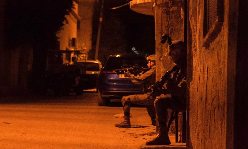 מעצר תחת אש: כוחות הביטחון עצרו 13 מבוקשים