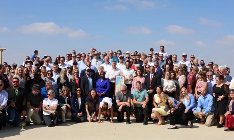 היסטוריה בשומרון: 250 מחוקקים מארה"ב