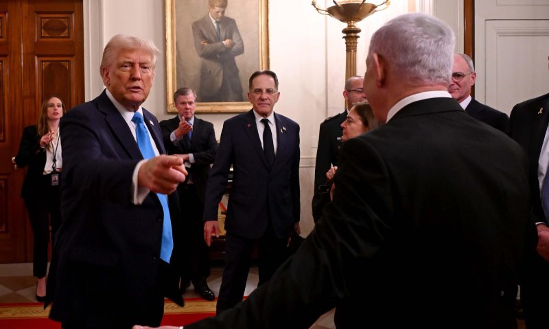 מאחורי הפוסט: נתניהו לא ידע, טראמפ צייץ ספונטנית על המשפט