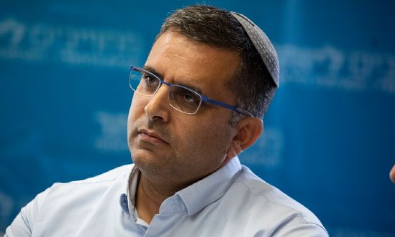 סופר: אצביע נגד חוק הגיוס גם אם נתניהו יפטר אותי