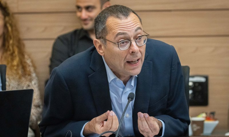 צביקה האוזר: זו הסיבה שנתניהו לא ראש הממשלה