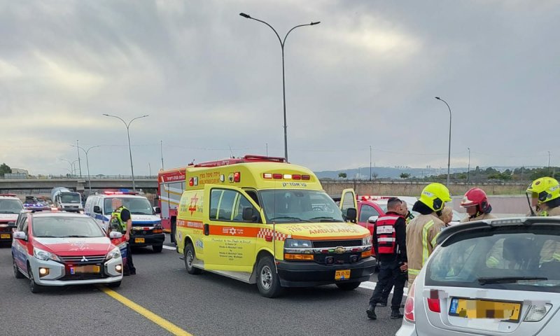 אסון על הכביש: בן 69 נהרג בתאונת דרכים במחלף ביאליק