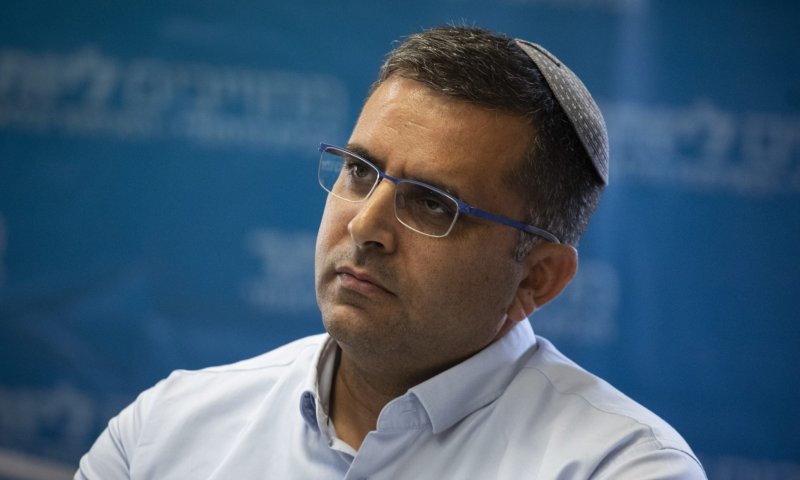 סופר התעמת עם הח"כים בליכוד: "השלום מטריד"