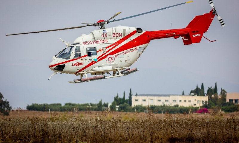 מטייל במדבר יהודה נפל משישה מטרים, כוחות חילוץ בדרכם