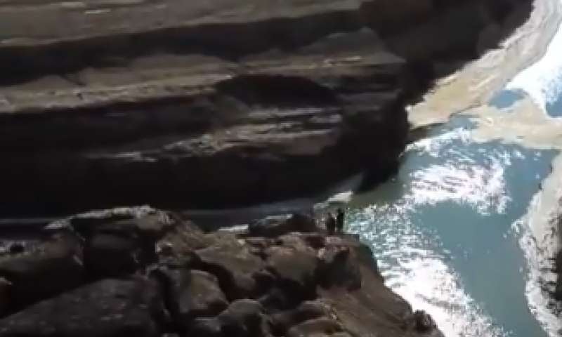 צפו: באמצע המדבר | הנהר הסודי שאף ישראלי לא מכיר