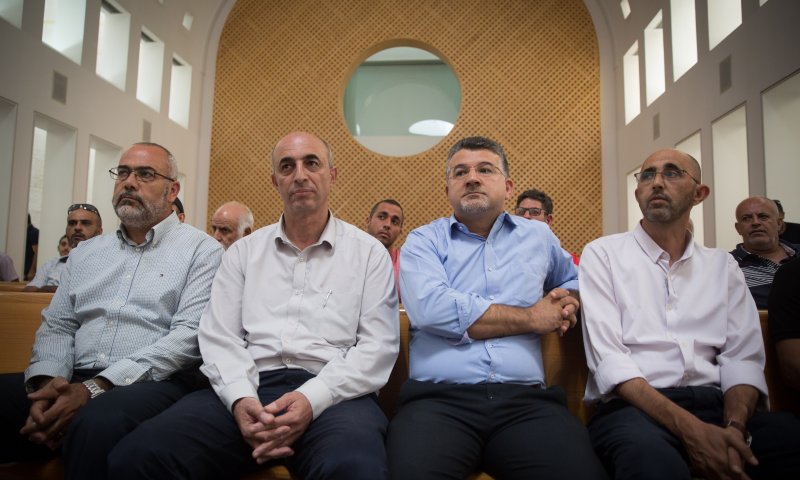 קריאה ליועמ"ש לפתוח בחקירה פלילית נגד בן ארי