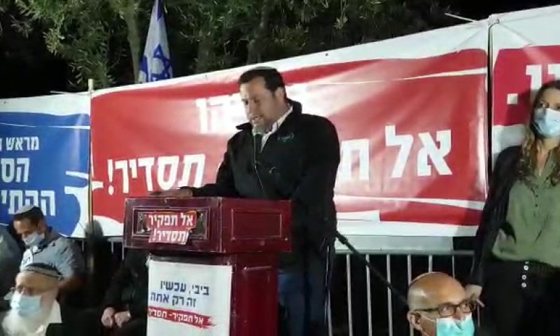 'הממשלה בוחרת להרוס בתי יהודים במקום לטפל בטרור'
