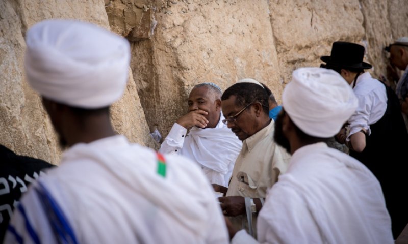 הציונות הדתית חיבקה אותנו, ההנהגה שלה לא