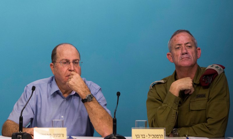 מפלגת הרמטכ"לים: מסתמן איחוד בין יעלון לגנץ