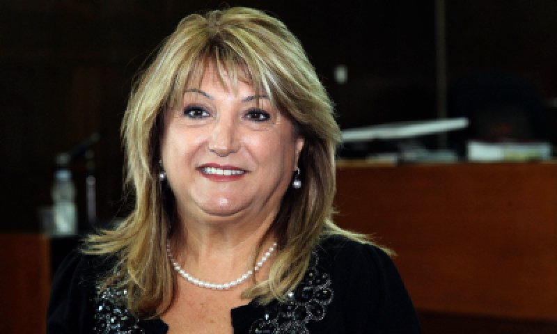 אולמרט בצרות: שולה זקן חתמה על עסקה עם הפרקליטות