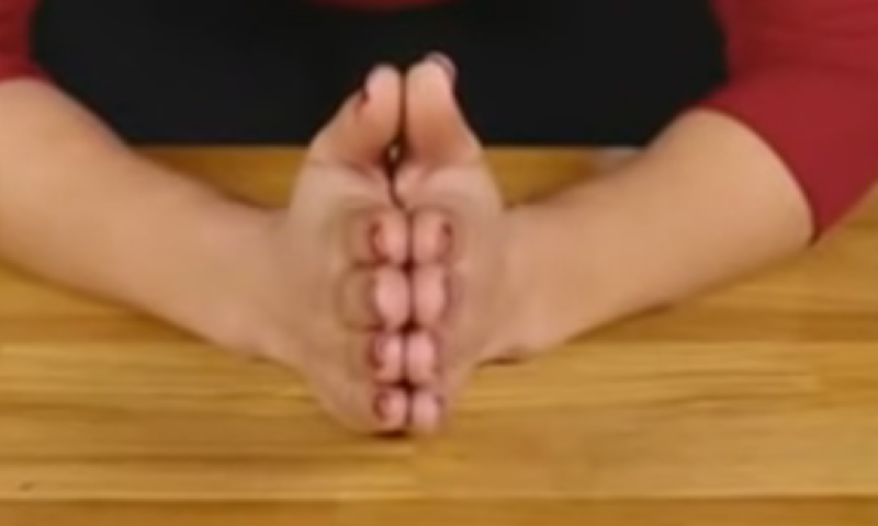 מרתק: מדוע טבעת הנישואין נמצאת על הקמיצה?