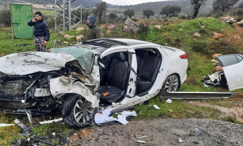 לכוד בתאונת דרכים קשה בבנימין