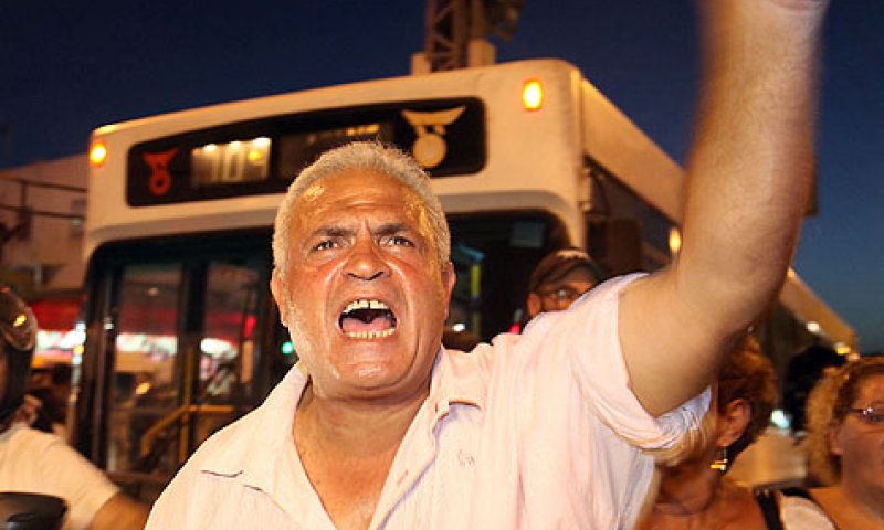 רוב הציבור: המסתננים &ndash; סכנה לישראל