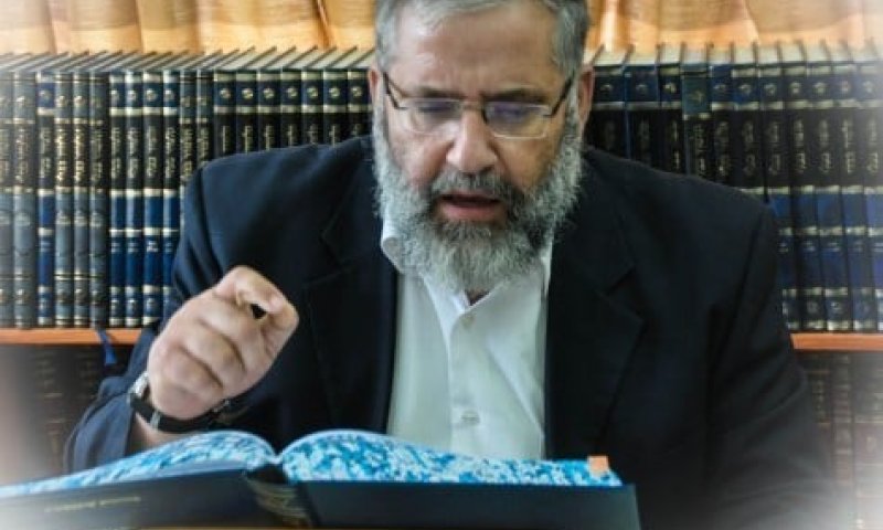 לומדים דף יומי עם הרב אביחי קצין: מסכת סוכה דף ט"ו, להאזנה