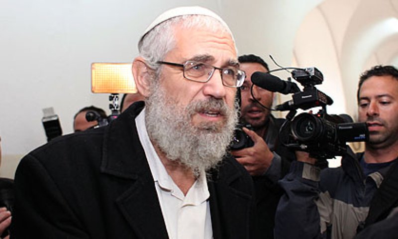 ‫"כל הכרעה במשפט הרב אלון תהיה רעידת אדמה"‬