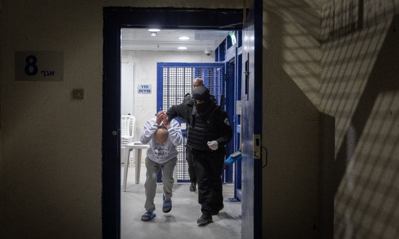 שב"ס במכתב אזהרה: "סיכון ממשי לפגיעה בביטחון המדינה"