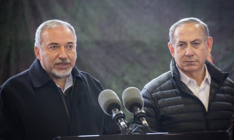לא רק דרעי: גם ליברמן יסרב למהלך של נתניהו