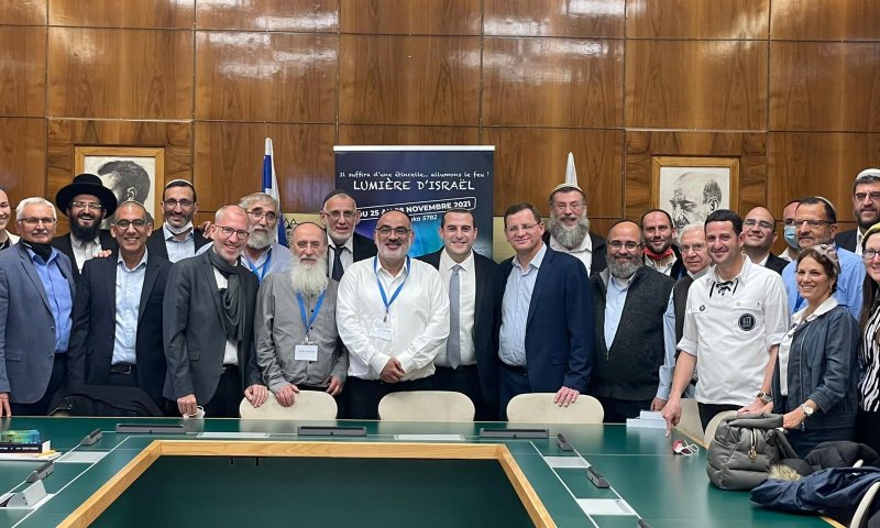 כלפון יוצא לביקור בצרפת: "מסר עוצמתי של חיבור"