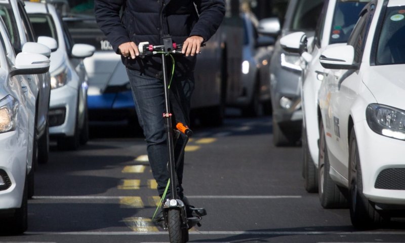 כתב אישום: אזרח זר השתכר וגרם למותו של רוכב קורקינט בתל אביב