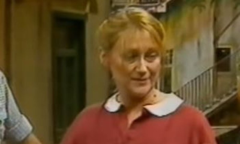 נפטרה השחקנית חנה רוט &ndash; חנה מרחוב סומסום