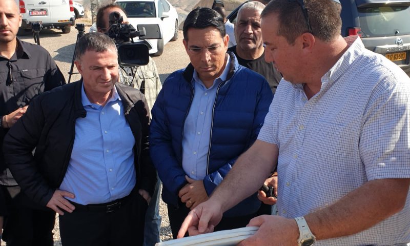 ח"כים מהליכוד בחאן אל אחמר: "לפנות באופן מיידי"