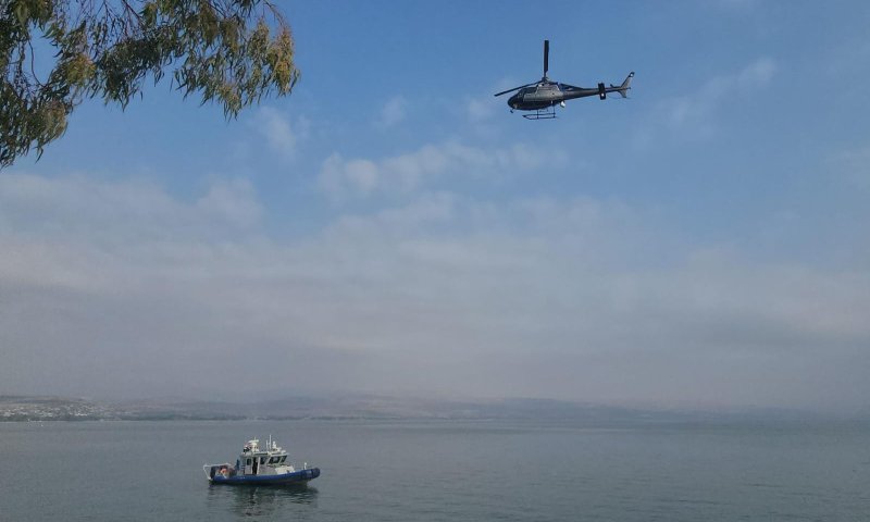 דרמה בצפון: חיפושים אחרי נעדר שנכנס למים ונעלם