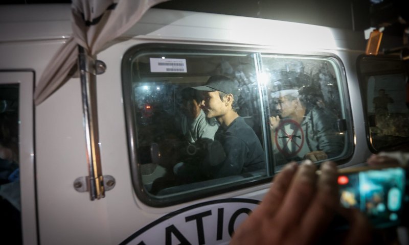 דיווח: המגעים מתקדמים, חמאס העביר רשימת שמות חטופים