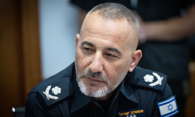 טלטלה: מפקד מחוז ירושלים הודיע שיפרוש מהמשטרה