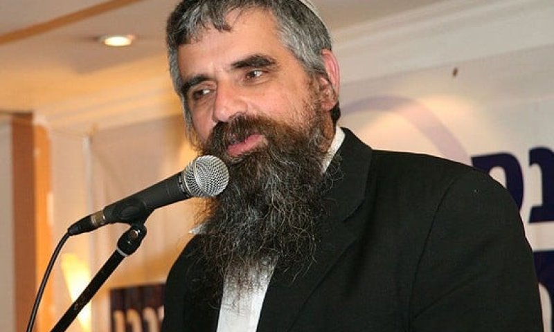 הרב שרלו מבהיר למה הוא התכוון כשדיבר על סרבנות