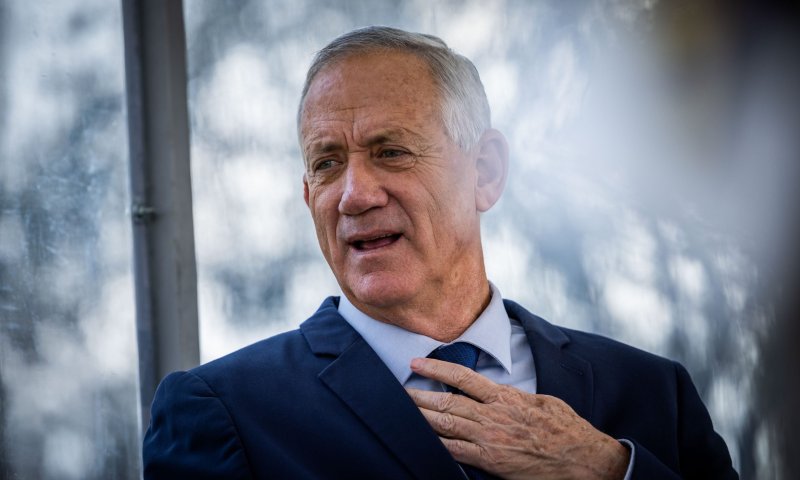 "קונספירציה שדינה להימחק": גנץ נגד סמוטריץ'