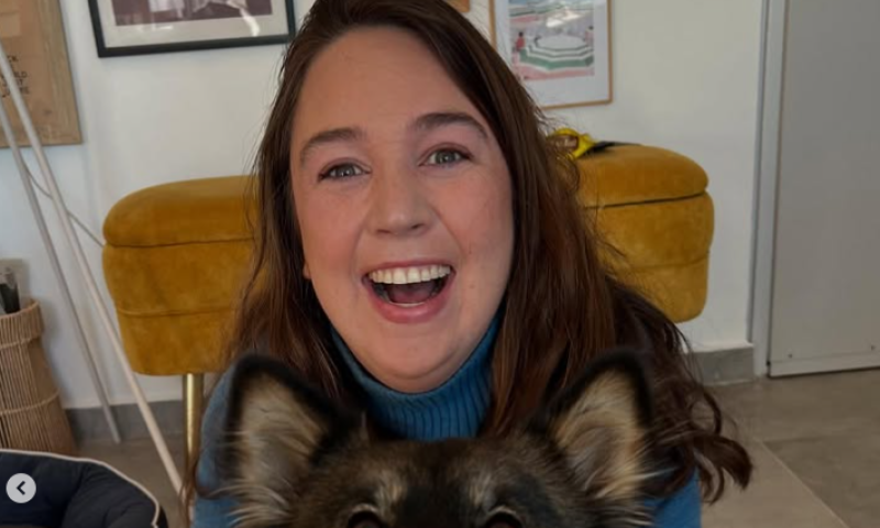 סוף עידן המשפיעניות? עוד כוכבת רשת מחפשת עבודה 'רגילה'