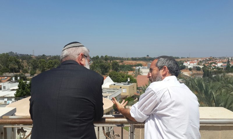 הרב בן דהן: בעז"ה נמיט מכה ניצחת על החמאס