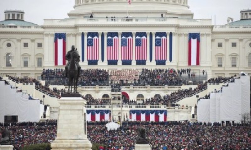 חוזר לבית הלבן: כל הפרטים על השבעת הנשיא טראמפ