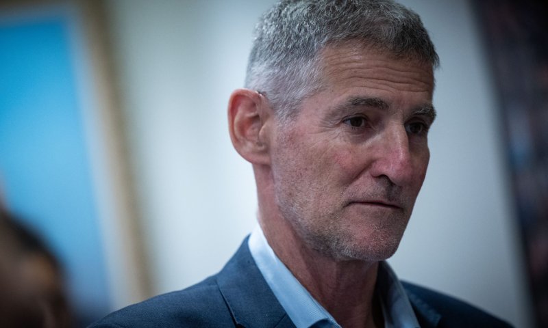 לא יאומן: יאיר גולן נדרש לגנות שימוש בסרבנות &ndash; וסירב