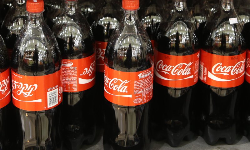 הרבנות נותנת הכשר ליבוא מקביל של קוקה קולה