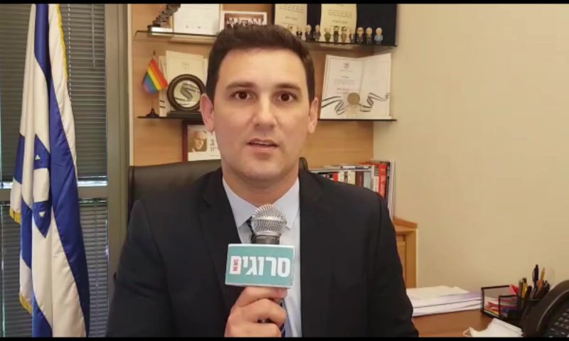 גינזבורג על הפארסה בממשלה: "אירוע מביש"