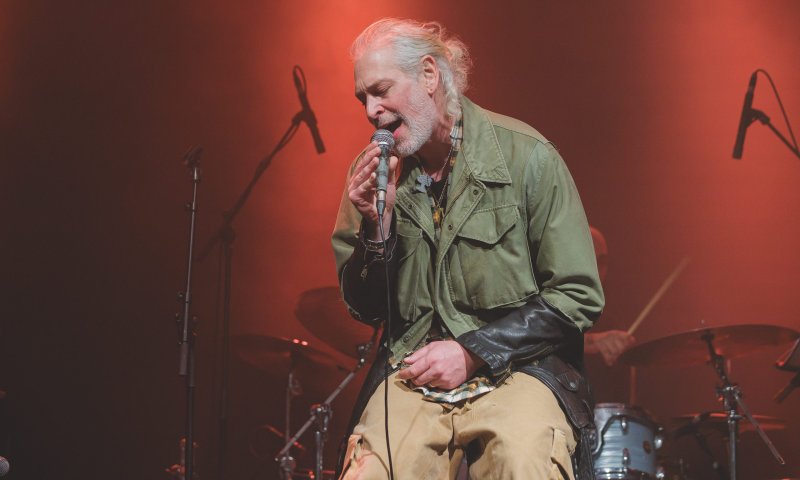 "ישראל זה הבית שלי": הזמר היהודי הופיע למען החטופים