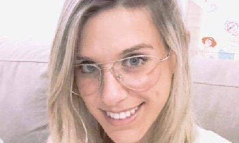 אחותה של קים: "זו בדיחה, להרוס קיר עם פטיש"