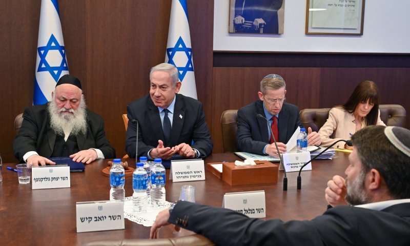 בדרך לעסקה? קבינט המלחמה והמורחב יתכנסו הערב