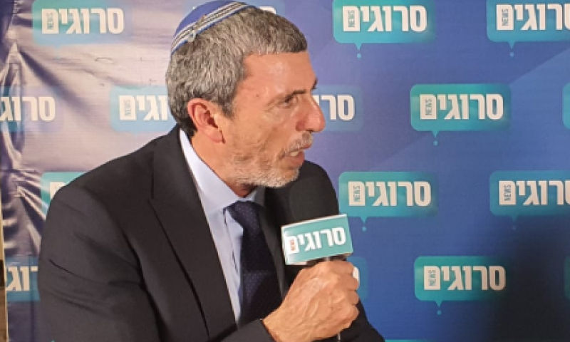 רפי פרץ באולפן: כשהציונות הדתית מדברת זה מאיים