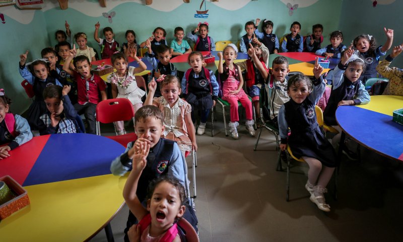 תיעוד מלחיץ: כך ניתן בקלות לחטוף לכם ילד מהגן &bull; צפו: