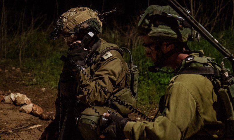 צה"ל עצר 7 חשודים ששרפו ספרי תורה בבנימין