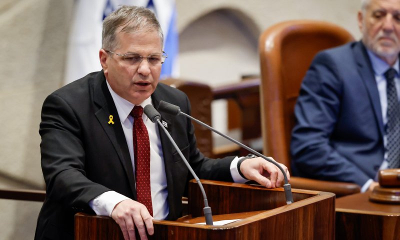 שר החינוך למורים: "אל תקשיבו למתסיסים, אל תפעלו בניגוד לחוק"