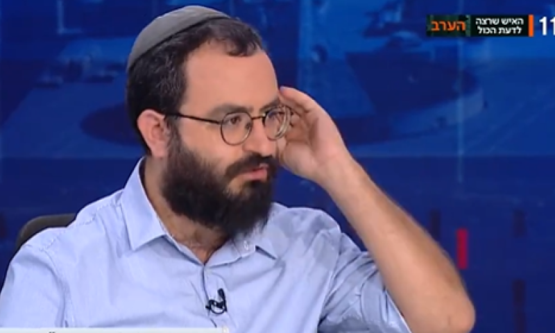 העיתונאי החרדי: קיבלתי פטור שקרי על רקע נפשי