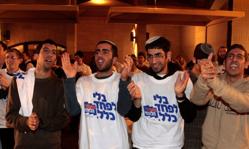 "הגיע הזמן שמשרדי ממשלה יבטלו את המנוי ל'הארץ'"