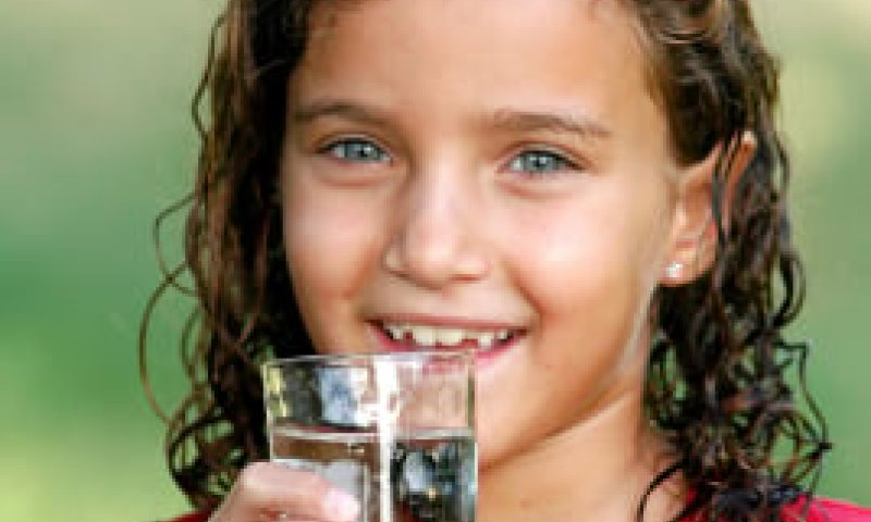 רוצות לרדת במשקל &ndash; שתו מים והרבה!