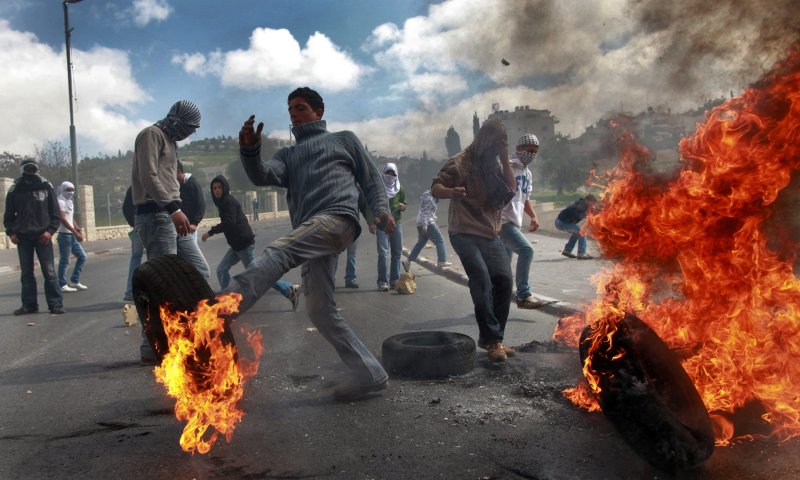 תביעת ענק נגד הרשות הפלסטינית: "רשות של רשע"