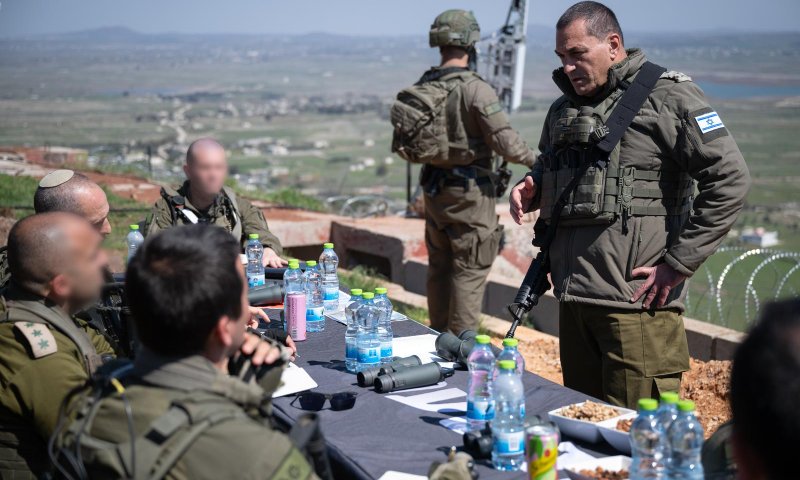 לאחר הטבח בסוריה: הרמטכ"ל זמיר סייר ברצועת הביטחון במדינה