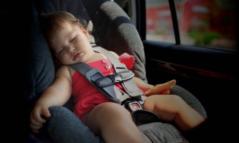 בת 4 נשכחה כשעתיים ברכב בנתניה